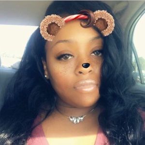 Meet your Posher, Sharifa